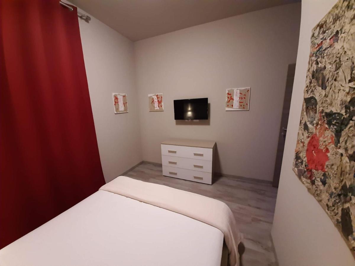 Hotel & Ristorante L'Angoletto In Selci Selci  외부 사진